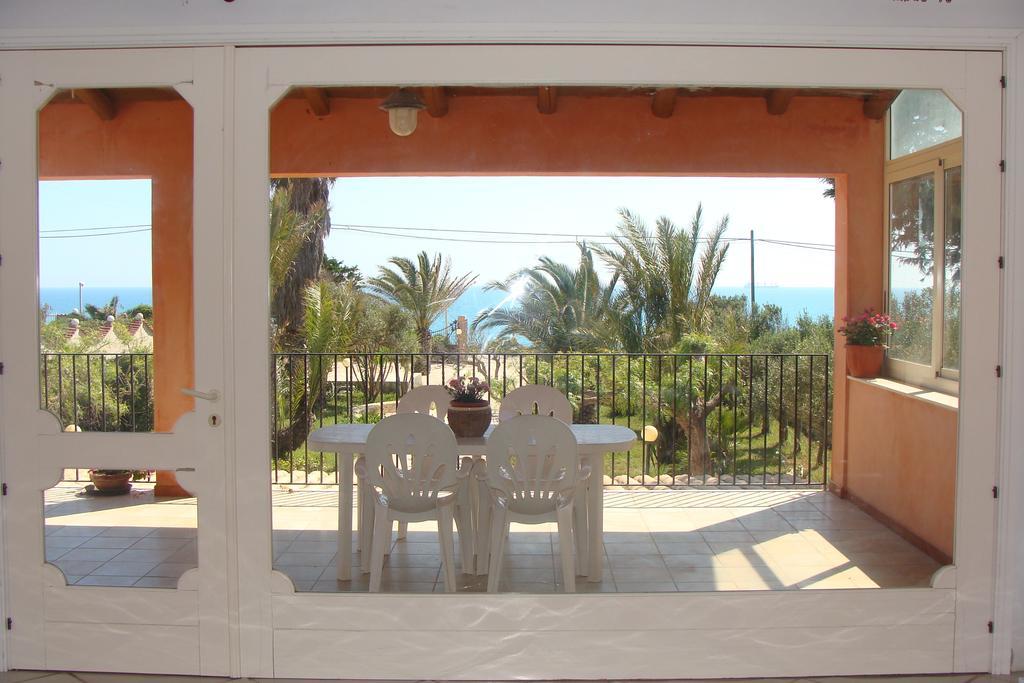 La Villa Rosa Al Mare Pozzallo Pokoj fotografie