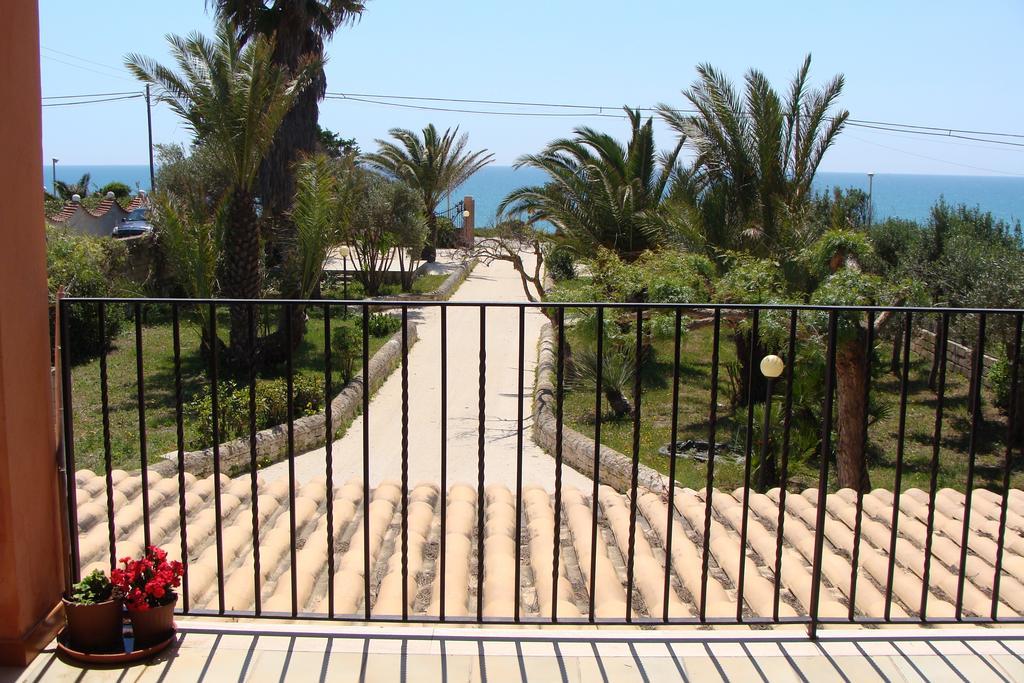 La Villa Rosa Al Mare Pozzallo Pokoj fotografie