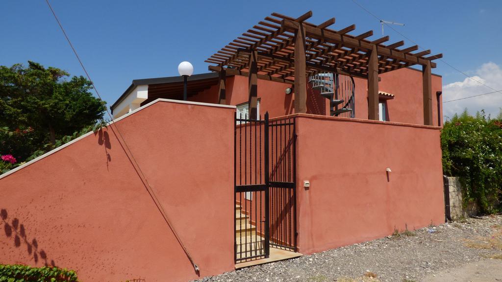 La Villa Rosa Al Mare Pozzallo Exteriér fotografie